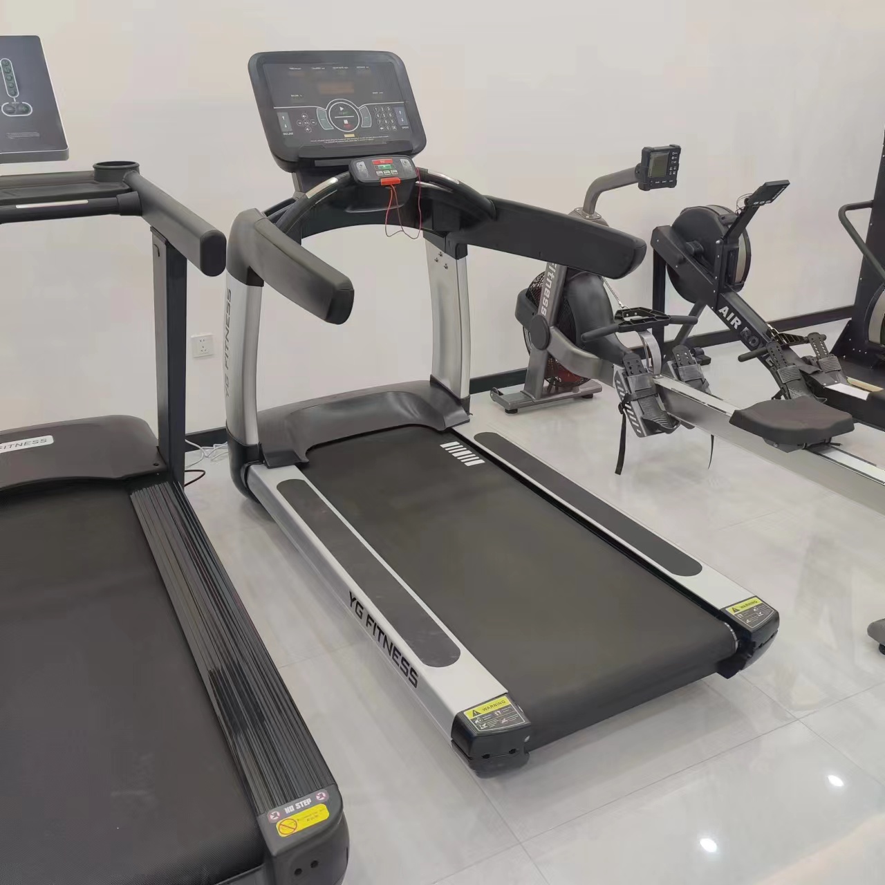 Esteira Elétrica Profissional  - High And Running Gear avaliação e preço